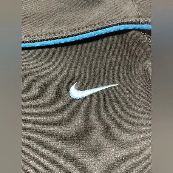 Nike Dry Fit Cropped exercise pants -Medium - Picture 4 of 11